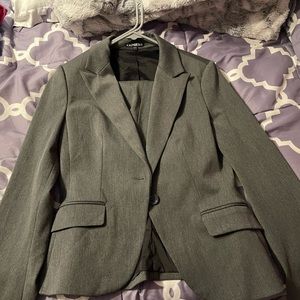 Express skirt suit set